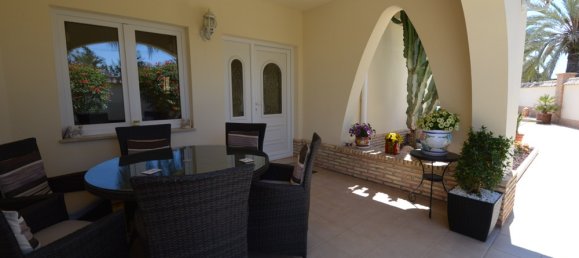 4 bedrooms Villa in Cabo Roig, Spain No. 1033 7