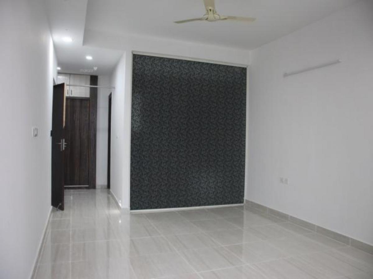3 bedrooms House in Hyderabad, India No. 64699