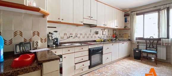 3 bedrooms Apartment in Gijon, Spain No. 148195 18