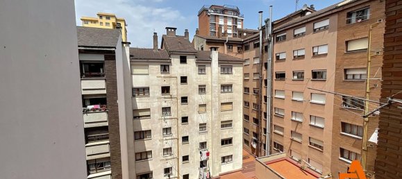 3 bedrooms Apartment in Gijon, Spain No. 148195 24