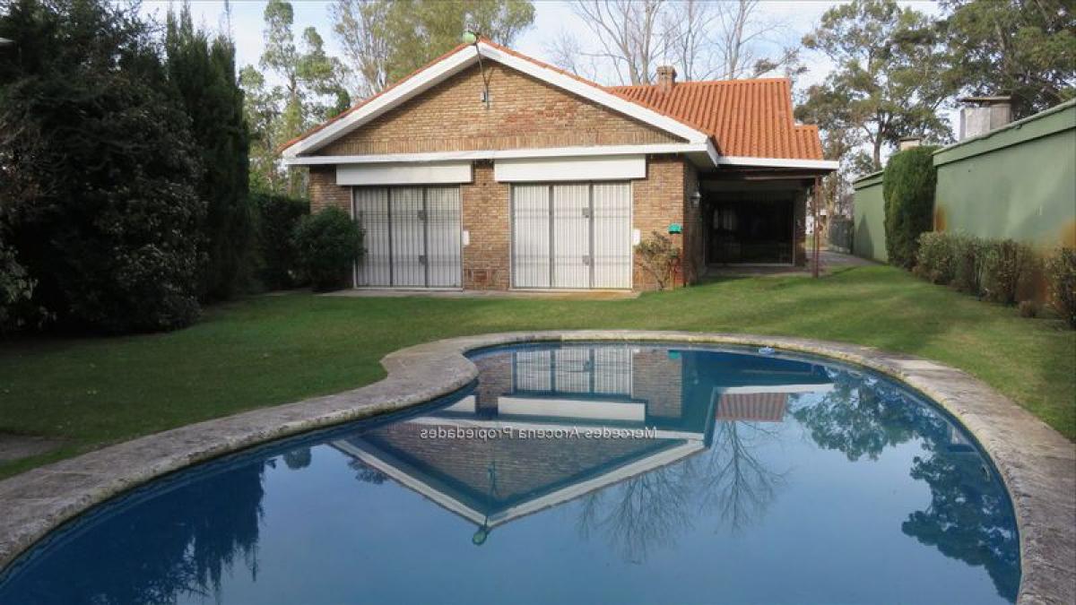 3 Schlafzimmer Haus in Montevideo, Uruguay, Nr. 936