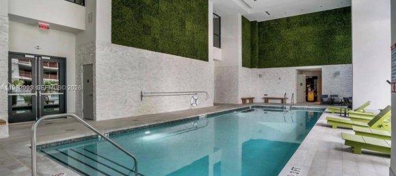 Коммерческая недвижимость 41.06м² в Майами, Майами-Дейд, Флорида, США № 614459 21