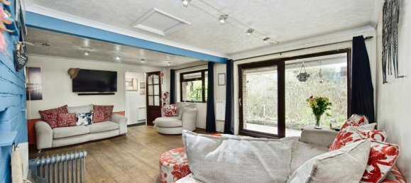 4 bedrooms Bungalow in Sittingbourne, United Kingdom No. 10572 8