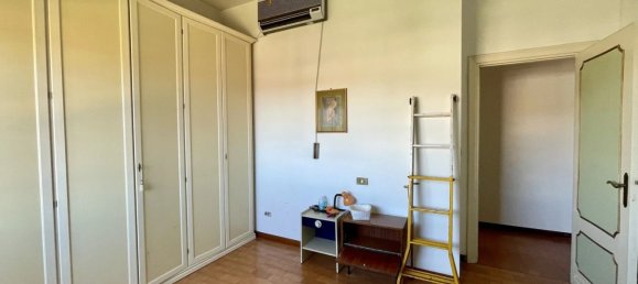 Вилла с 7 комнатами в Лукка, Италия № 104646 22