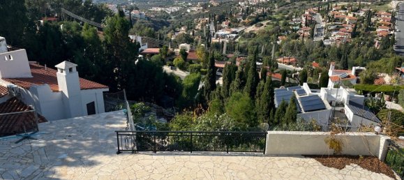 3 bedrooms House in Tala, Cyprus No. 9658 2