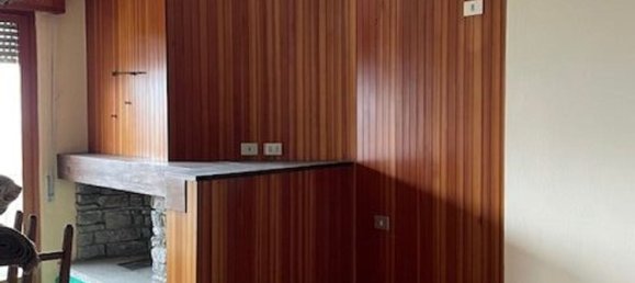 9-salle Appartement à Montagna in Valtellina, Italy No. 250768 11