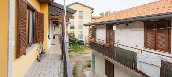 1 bedroom Apartment in Castellanza, Italy No. 260700 14
