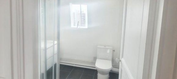 1 bedroom Apartment in Fontenay-sous-Bois, France No. 289486 7