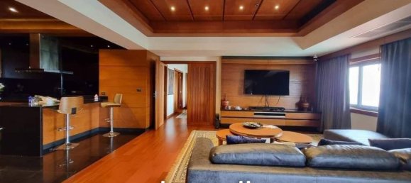 2 bedrooms Penthouse in Bang Lamung, Thailand No. 16738 2