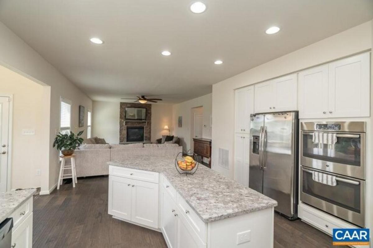 5 bedrooms House in Gordonsville, USA No. 394957