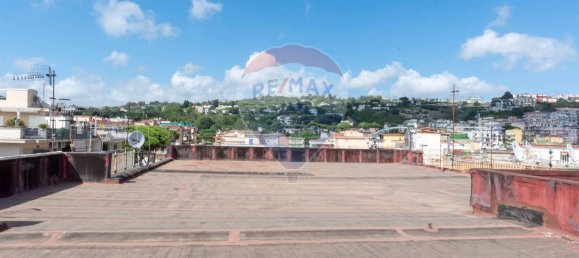 2 bedrooms Apartment in Pozzuoli, Italy No. 268511 31