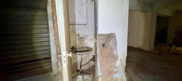 300m² Warehouse in Corigliano Rossano, Italy No. 343996 8