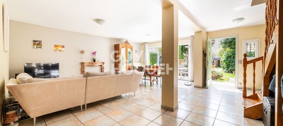 4 Schlafzimmer Haus in Colombes, France, Nr. 299604 3