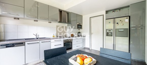 4 Schlafzimmer Haus in Colombes, France, Nr. 299604 7