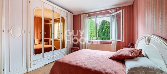 4 Schlafzimmer Haus in Colombes, France, Nr. 299604 9