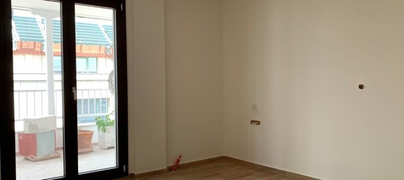 3 bedrooms Apartment in Thessaloniki, Greece No. 3911 12