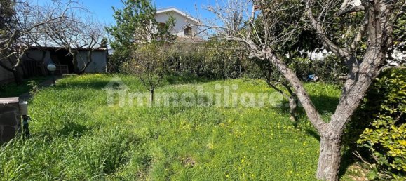 Вилла с 4 спальнями в Ардеа, Италия № 98800 32