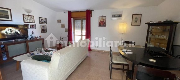 Вилла с 4 спальнями в Ардеа, Италия № 98800 13