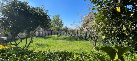 Вилла с 4 спальнями в Ардеа, Италия № 98800 27