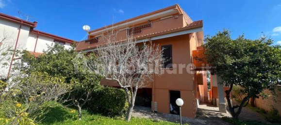 Вилла с 4 спальнями в Ардеа, Италия № 98800 31