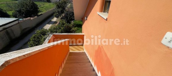 Вилла с 4 спальнями в Ардеа, Италия № 98800 39