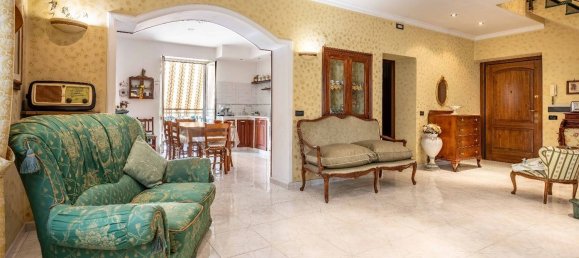 5 bedrooms Duplex in Rome, Italy No. 373326 8