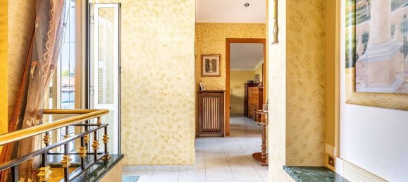 5 bedrooms Duplex in Rome, Italy No. 373326 18