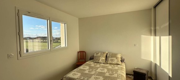 Casa de 4 dormitorios en Montgivray, France No. 89394 15