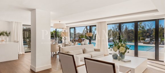 Villa de 7 dormitorios en Marbella, Spain No. 73720 43