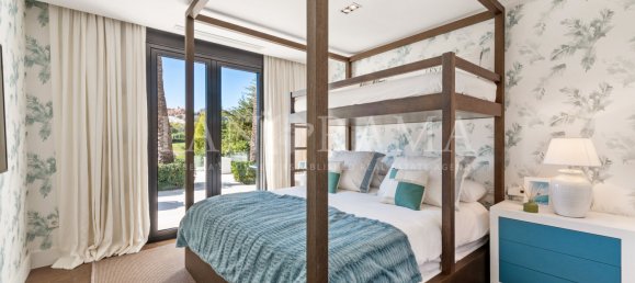 Villa de 7 dormitorios en Marbella, Spain No. 73720 13