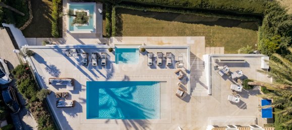 Villa de 7 dormitorios en Marbella, Spain No. 73720 55