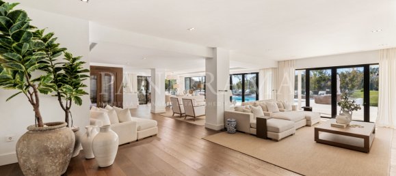 Villa de 7 dormitorios en Marbella, Spain No. 73720 37