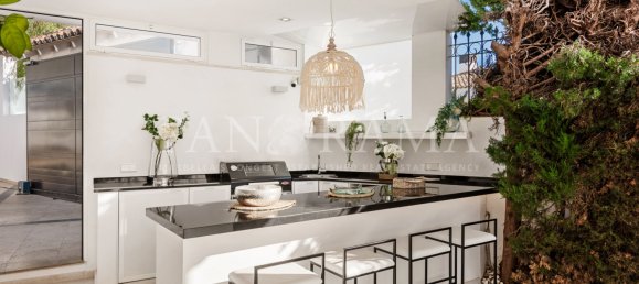 Villa de 7 dormitorios en Marbella, Spain No. 73720 39