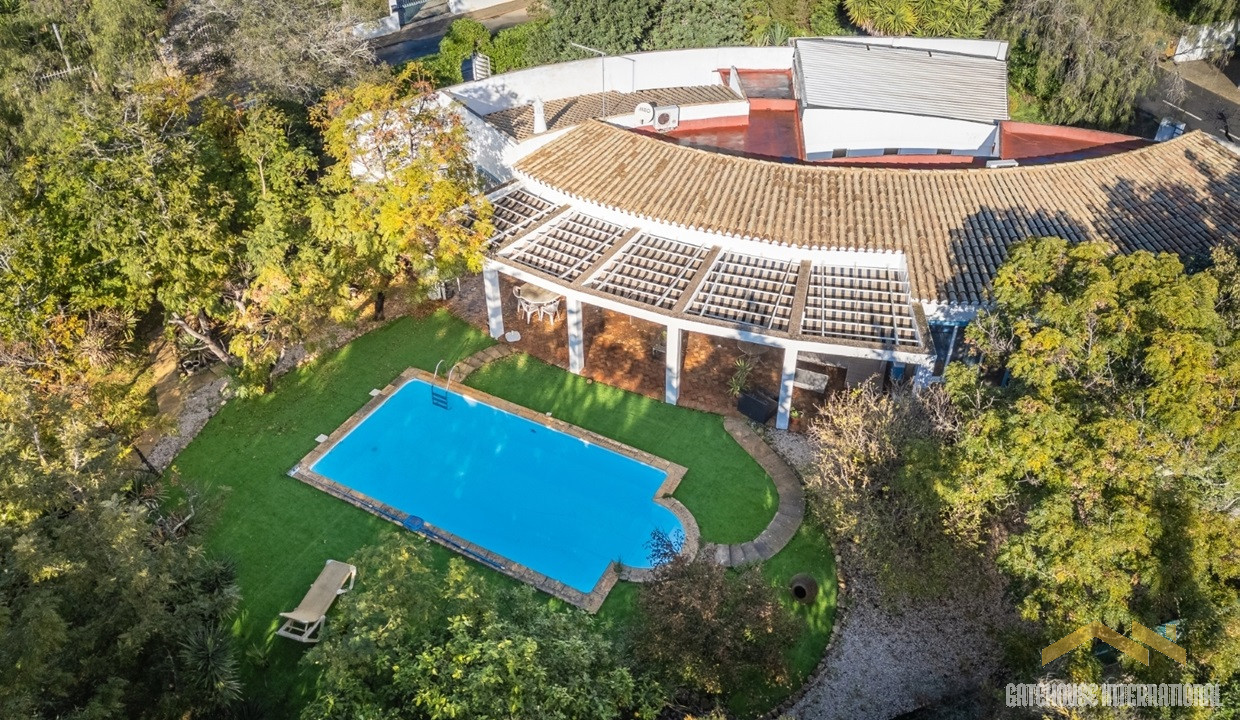 4 bedrooms Villa in Lagoa, Portugal No. 277663