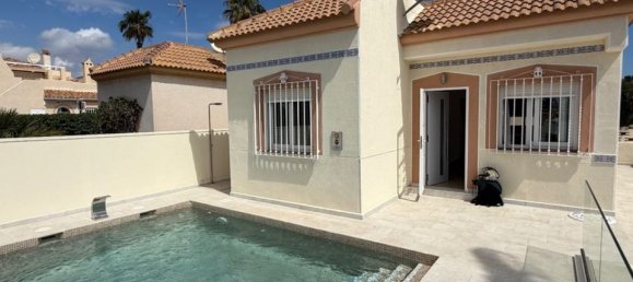Villa T2 em Torrevieja, Spain N.º 176478 2