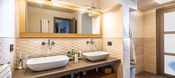 2 bedrooms Apartment in Palermo, Italy No. 68087 20