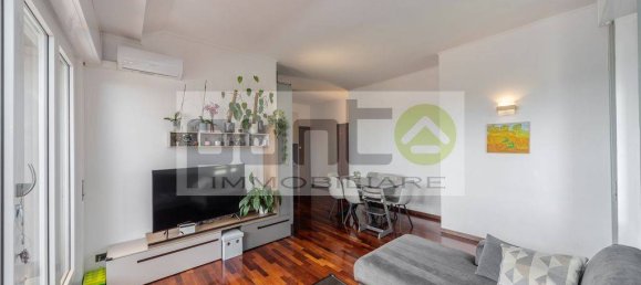 2 bedrooms Apartment in Concorezzo, Italy No. 257483 8