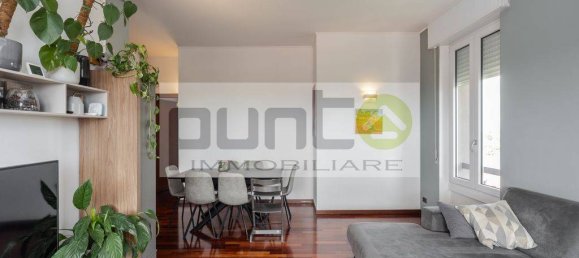 2 bedrooms Apartment in Concorezzo, Italy No. 257483 9