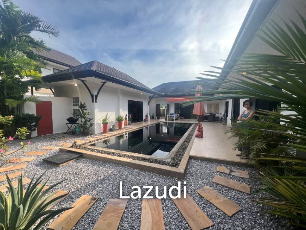 3 bedrooms Villa in Hua Hin, Thailand No. 25556