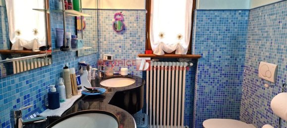 7 rooms Villa in Capannori, Italy No. 11009 18