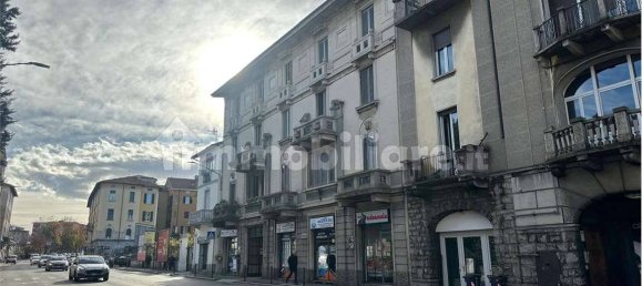 2 bedrooms Apartment in Varese, Italy No. 236151 17