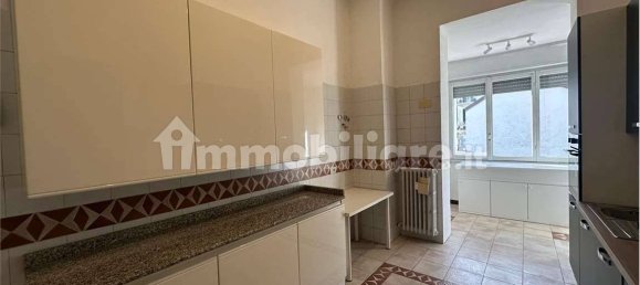 2 bedrooms Apartment in Varese, Italy No. 236151 9