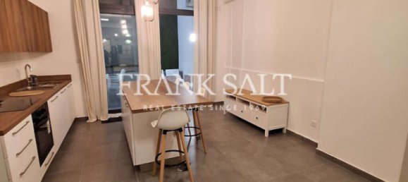 1 bedroom Maisonette in Sliema, Malta No. 7648 6