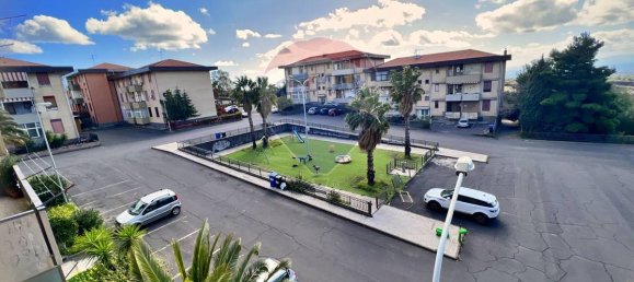 3 bedrooms Apartment in Camporotondo Etneo, Italy No. 142443 9