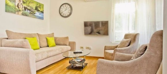 Apartamento de 1 dormitorio en Kotor, Montenegro No. 99 3