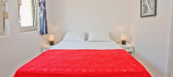 Apartamento de 1 dormitorio en Kotor, Montenegro No. 99 5