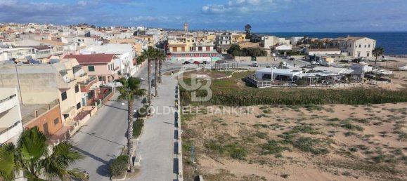 Квартира с 4 комнатами в Шикли, Италия № 36768 19