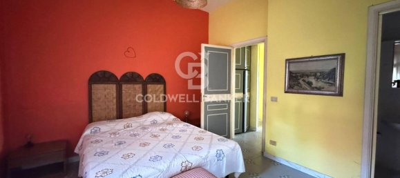 Квартира с 4 комнатами в Шикли, Италия № 36768 30