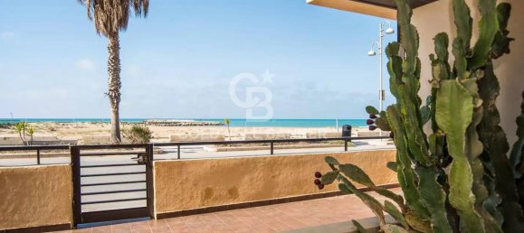 Квартира с 4 комнатами в Шикли, Италия № 36768 4