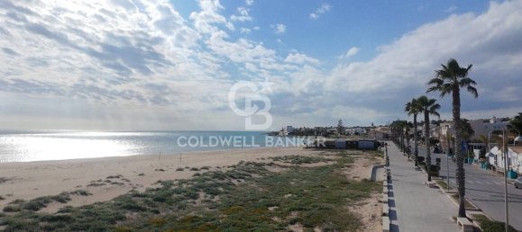 Квартира с 4 комнатами в Шикли, Италия № 36768 3